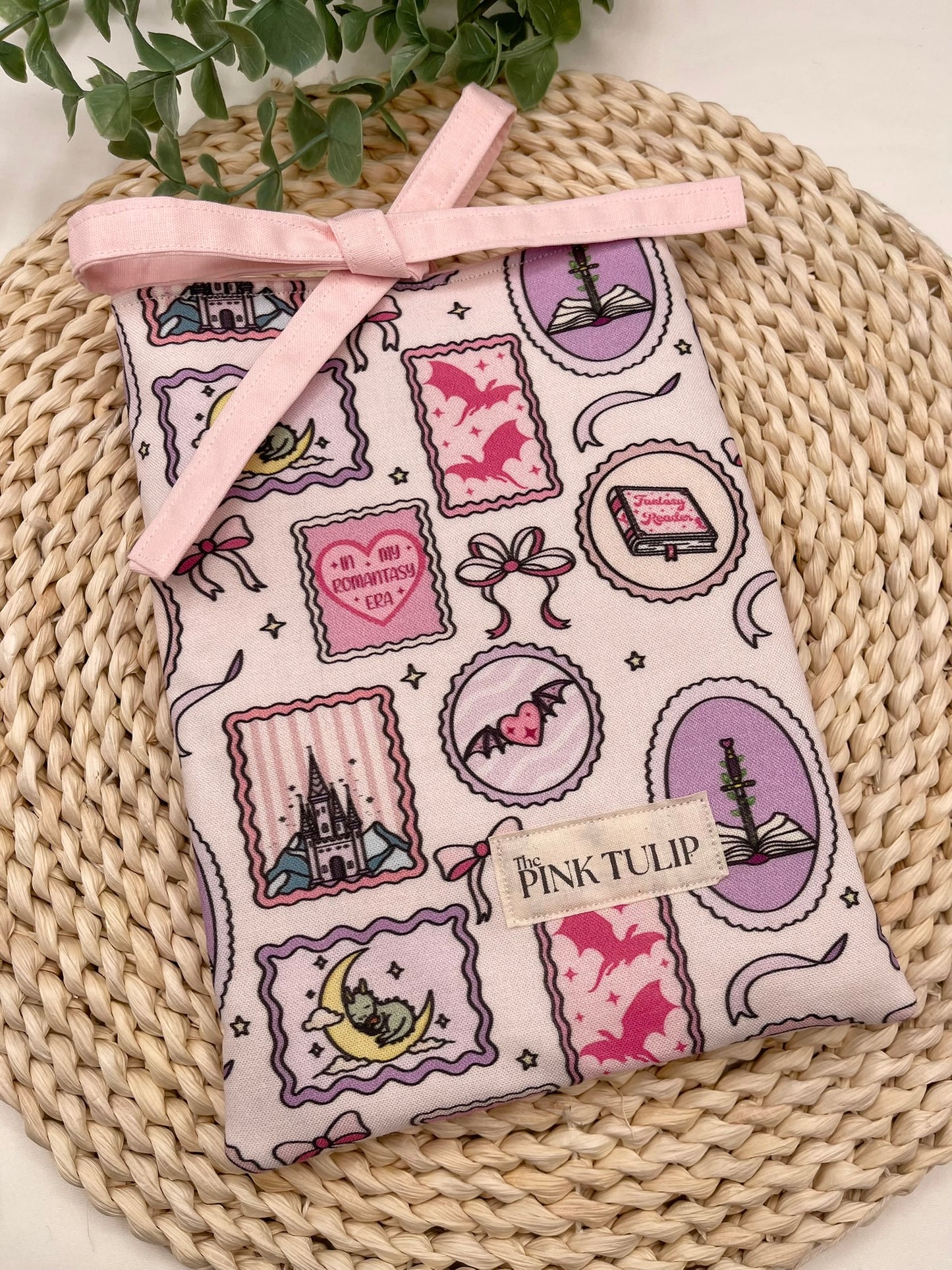 Book Cover - Bow Closure | 03