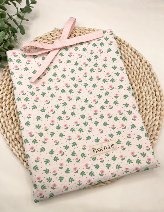 Book Cover - Bow Closure | 09