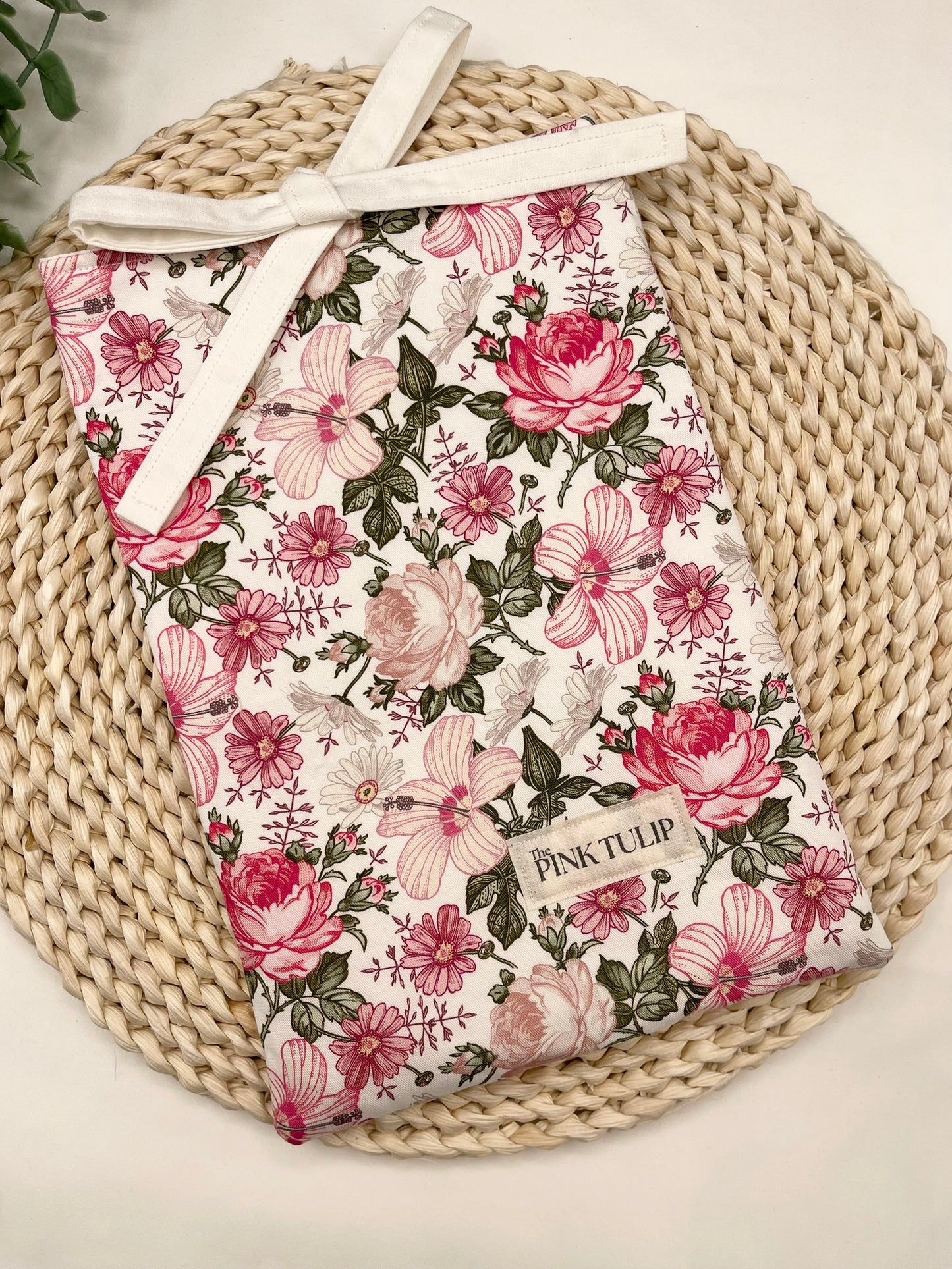 Book Cover - Bow Closure | 11